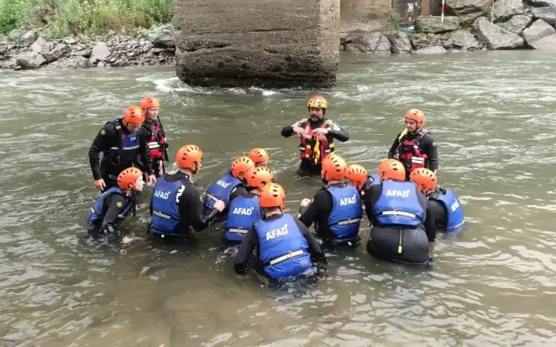 Polonyalı Ekiplere Rize'de Eğitimi