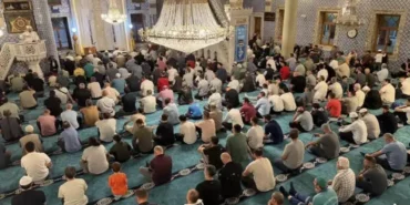 Rize’de Mevlid Kandili Manevi Coşkuyla İdrak Edildi