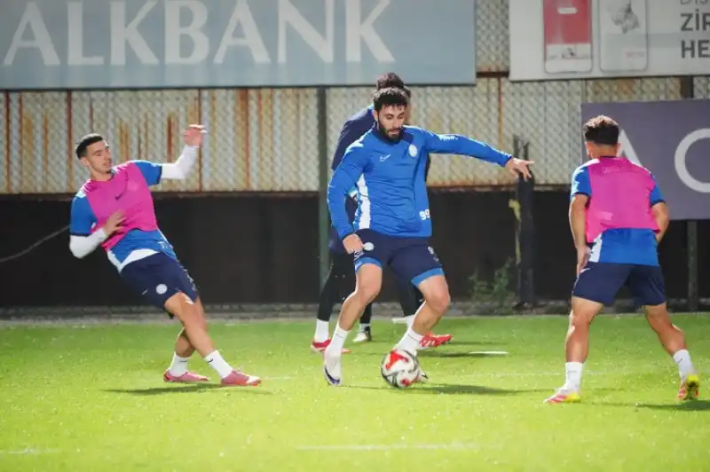 Çaykur Rizespor, Trabzon'a Hazırlanıyor