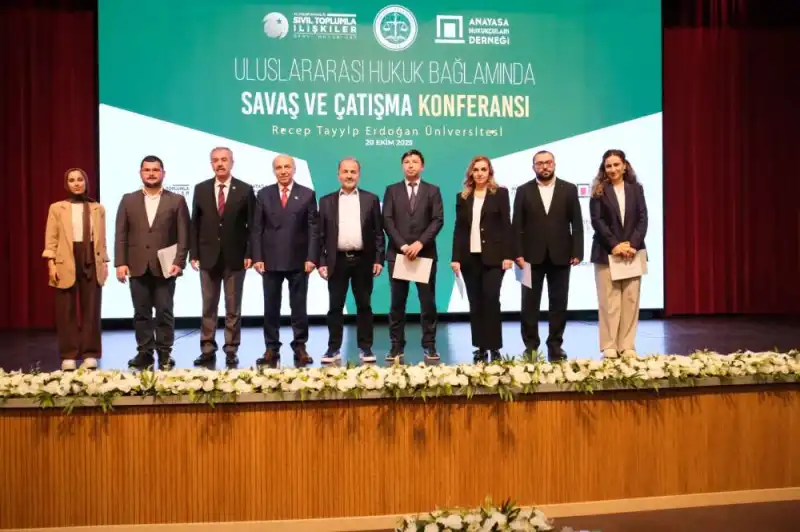 RTEÜ’de Savaş ve Çatışma Konferansı Gerçekleştirildi