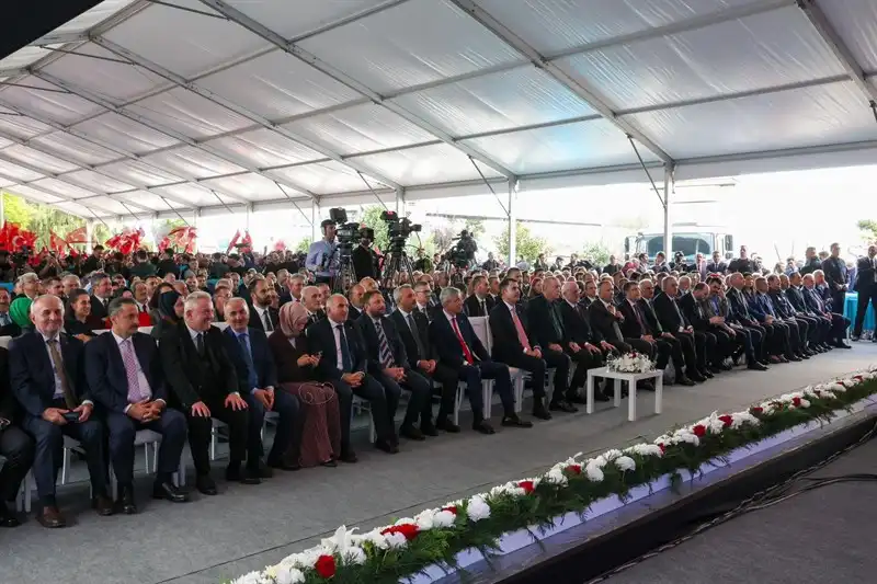 Rize'de Toplu Açılış ve Temel Atma