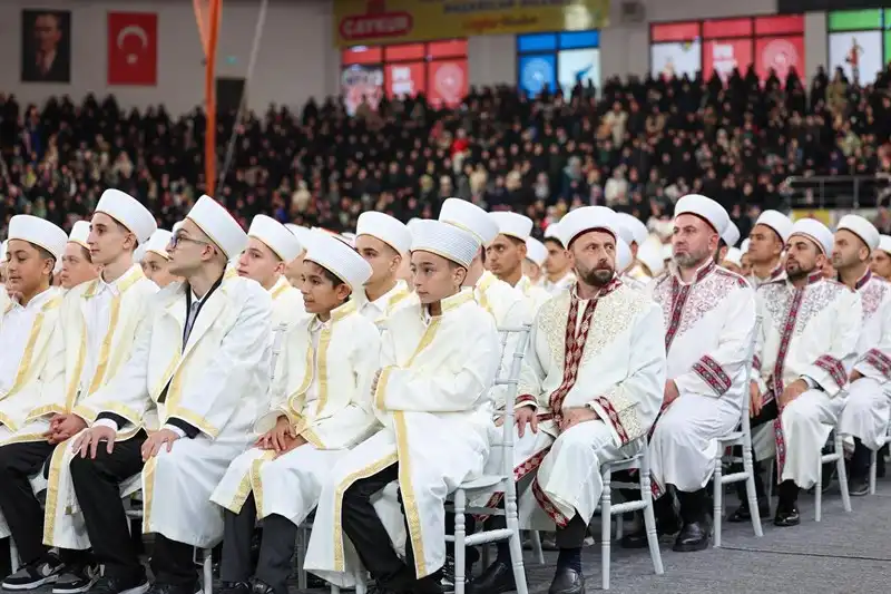 Rize’de 600 Hafız için İcazet Töreni Düzenlendi