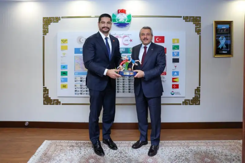 Taha Akgül’den Rize’ye Şampiyona Müjdesi