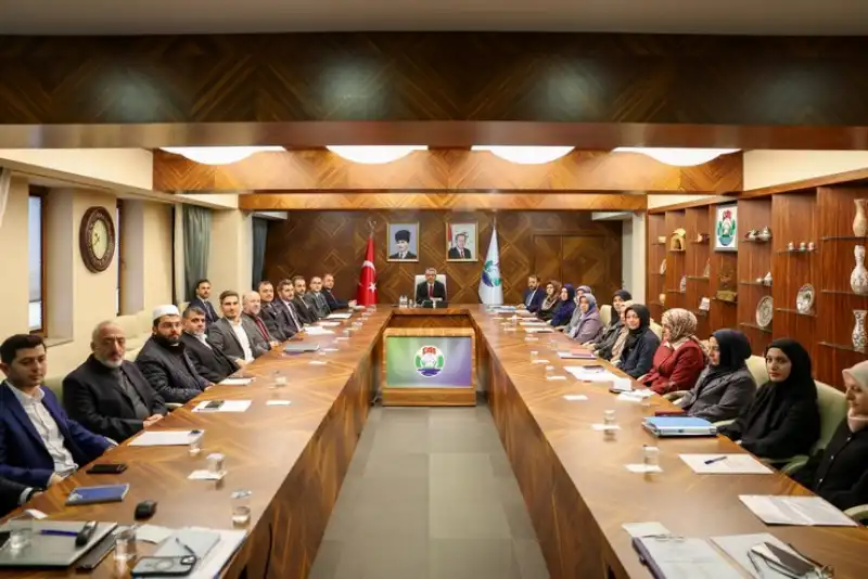 Rize’de Ramazan Öncesi Manevi Rehberlik Masaya Yatırıldı