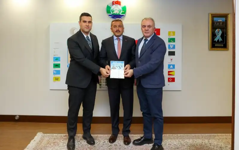 Vali Baydaş'a Petranboard Kayak Şenliği’ne Davet