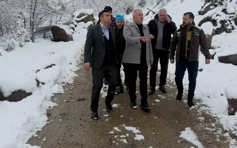 İkizdere Kaymakamı Yaylacı’dan Heyelan Bölgesinde İnceleme