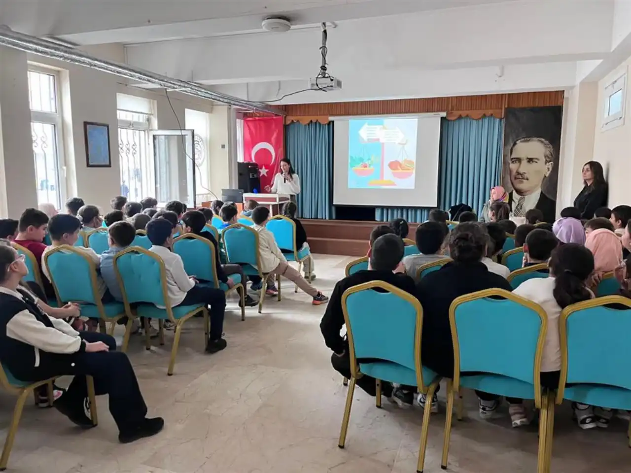 Rize’de İlkokullarda Sağlıklı Beslenme Seferberliği