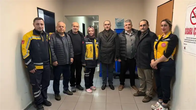 Rize Sağlık Müdürü Demiral’dan 112 Ekiplerine Ramazan Ziyareti