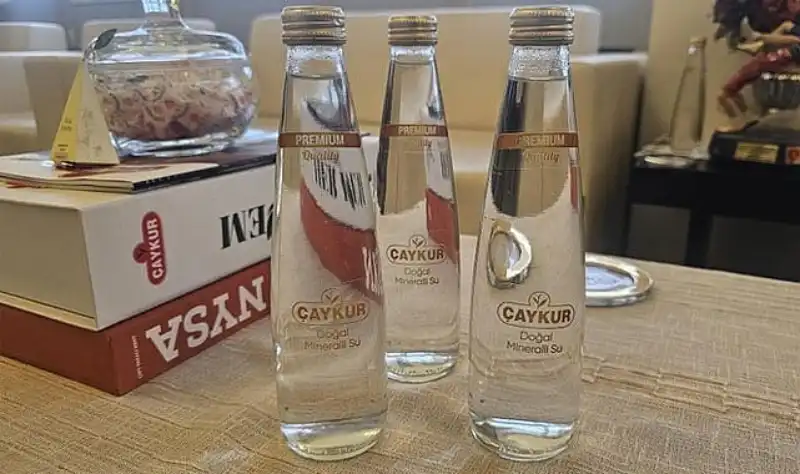 ÇAYKUR Cam Şişe Su Satışlarına Başladı