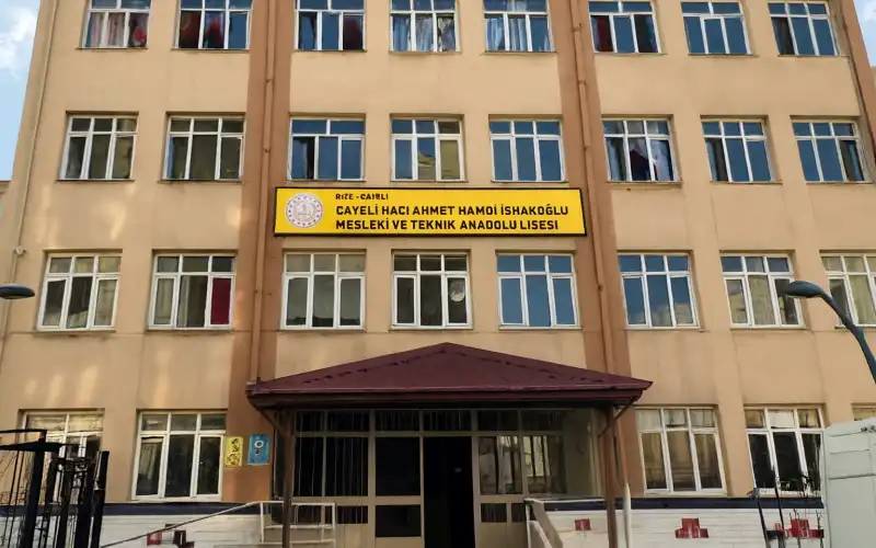 Çayeli Hacı Ahmet Hamdi İshakoğlu MTAL’den TÜBİTAK’ta Bölge Birinciliği