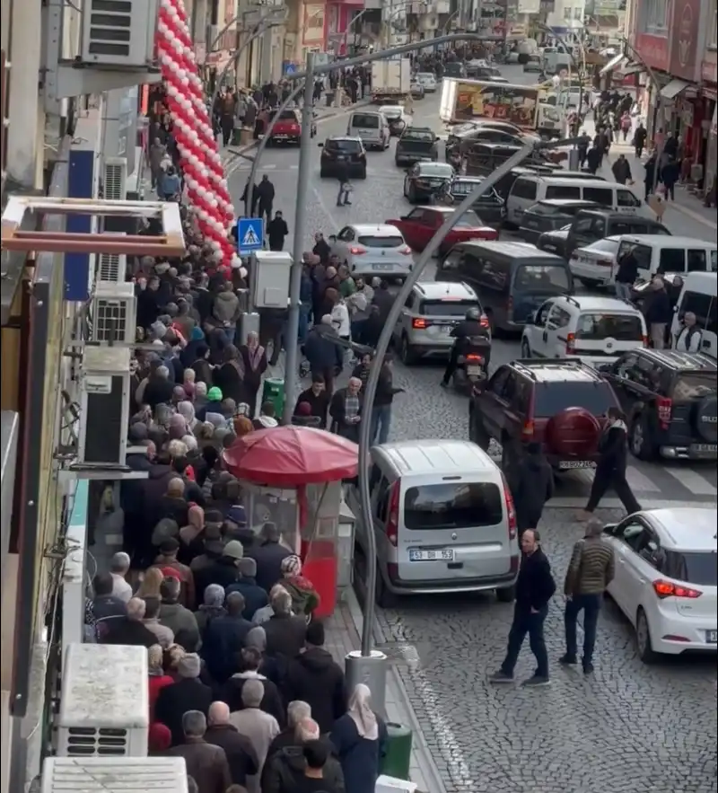 Rize’de Çekiliş Heyecanı İzdihama Dönüştü