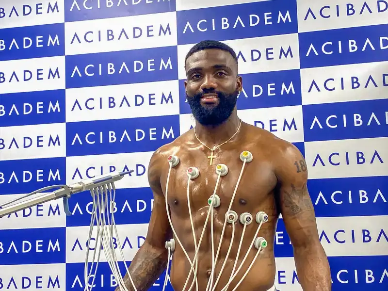 Frantzdy Pierrot Resmen Çaykur Rizespor’da