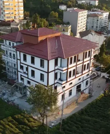 İyidere Mukaddes Kalkavan Devlet Hastanesi Yenilenen Yüzüyle Hizmette