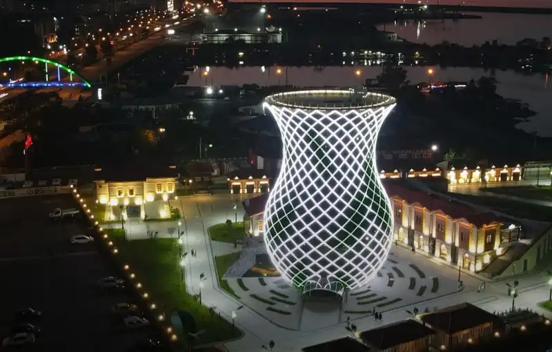 Rize’de İftar Vakti Çay Bardağı Işıkları Yanacak