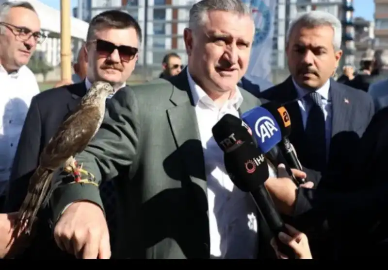 Rize'de Atmacacılar “Yasak Yeniden Değerlendirilsin”