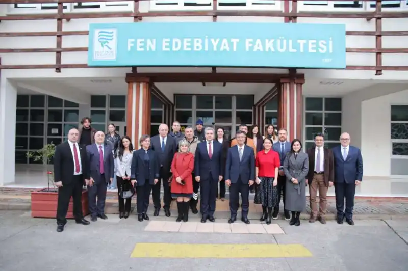 Archil Kalandia’dan RTEÜ’ye Ziyaret