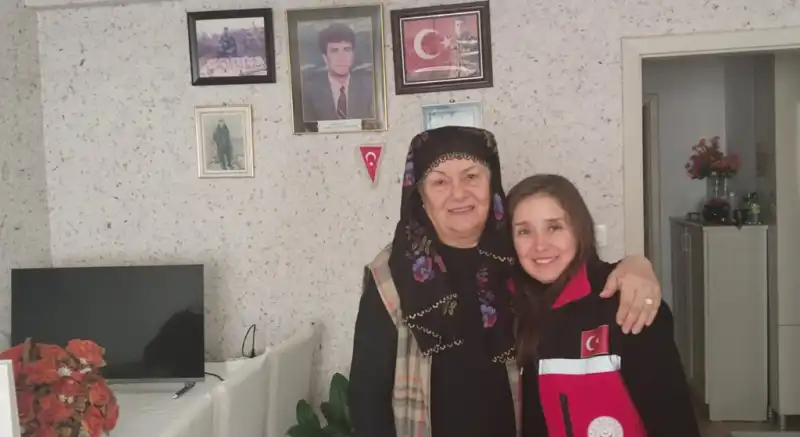 Rize’de Şehit Ailelerine Anlamlı Ziyaret