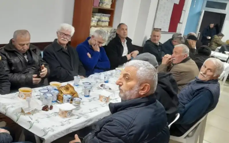 Gürdere Köyü İftarda Buluştu