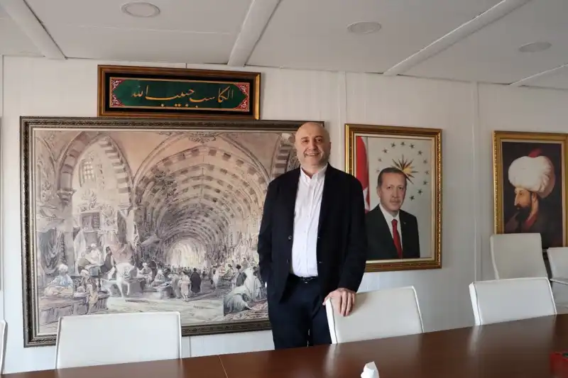 Kapalıçarşı'ya Rizeli Başkan