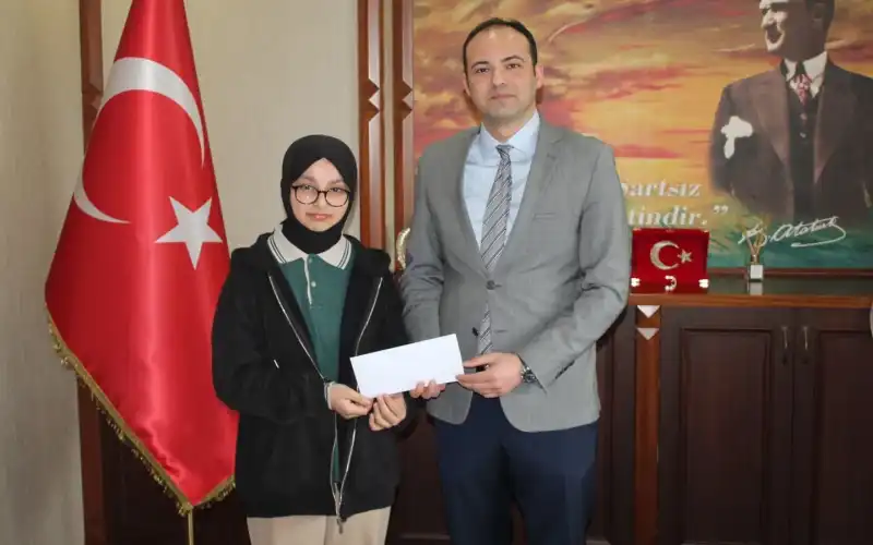 Derepazarı’nda Öğrenci Türkiye İlk 15’te