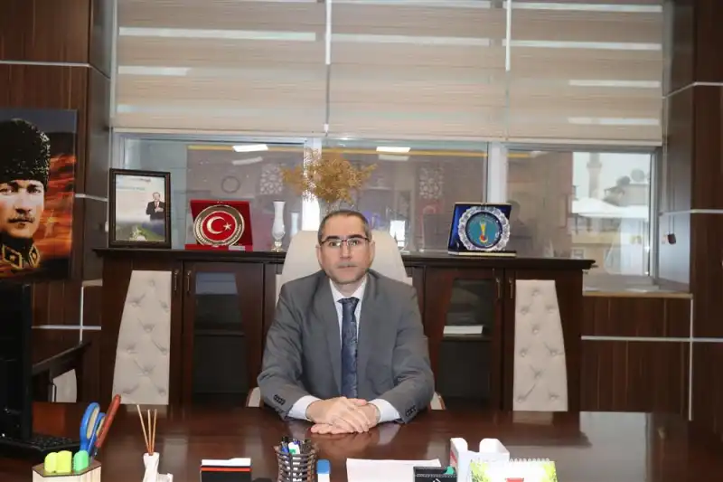Prof.Dr. Gökhan DEMİRAL
