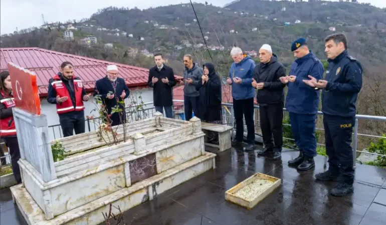 Çayelili Şehit Er Selçuk Uzun Dualarla Anıldı