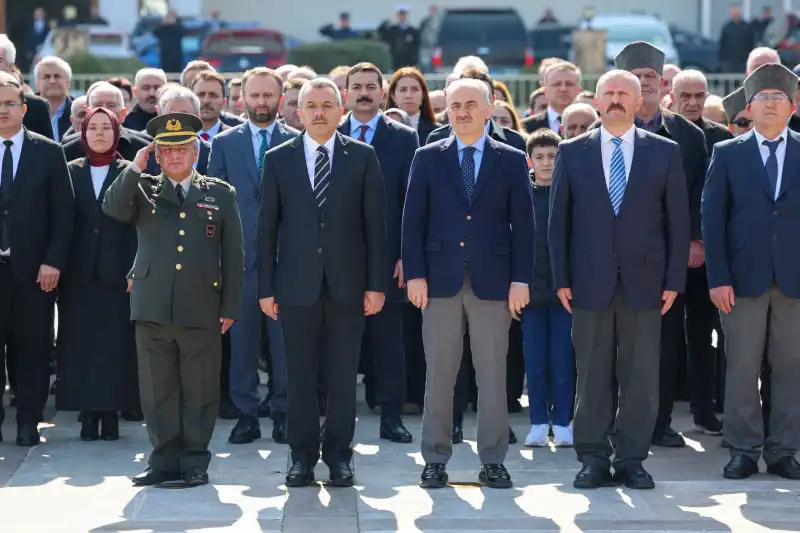 Rize’de 18 Mart Töreni: Şehitler Minnetle Anıldı