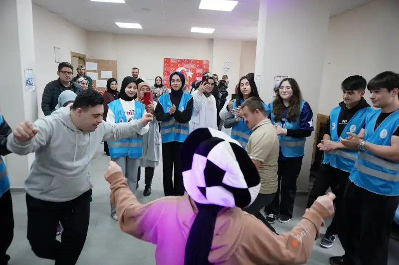 Rize'de Gönüllere Dokunan Etkinlik