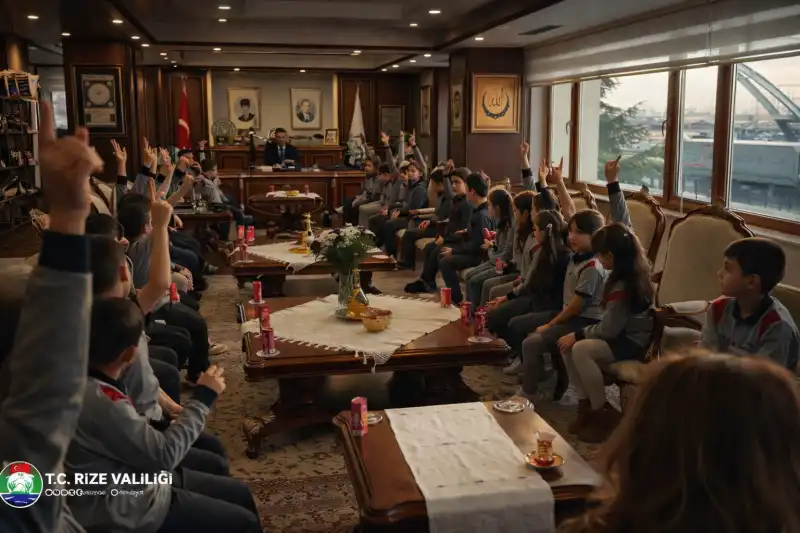 Rize Valiliği’nde Anlamlı Ziyaret