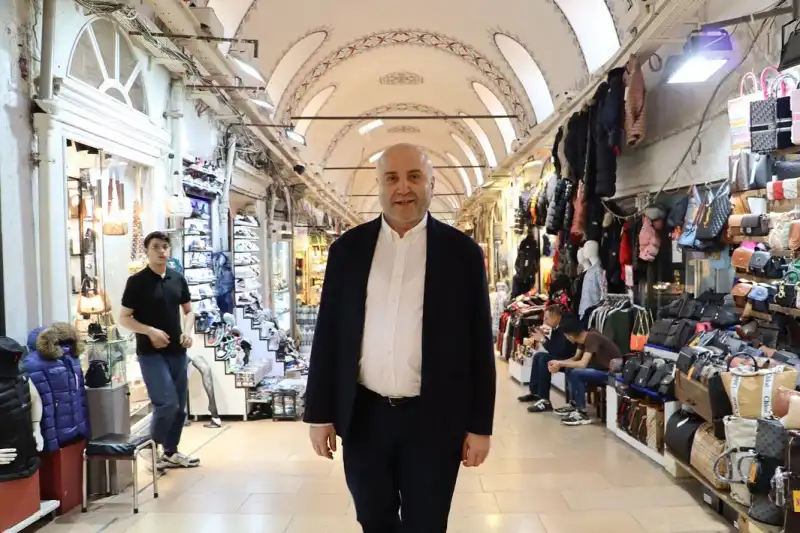 Kapalıçarşı'ya Rizeli Başkan