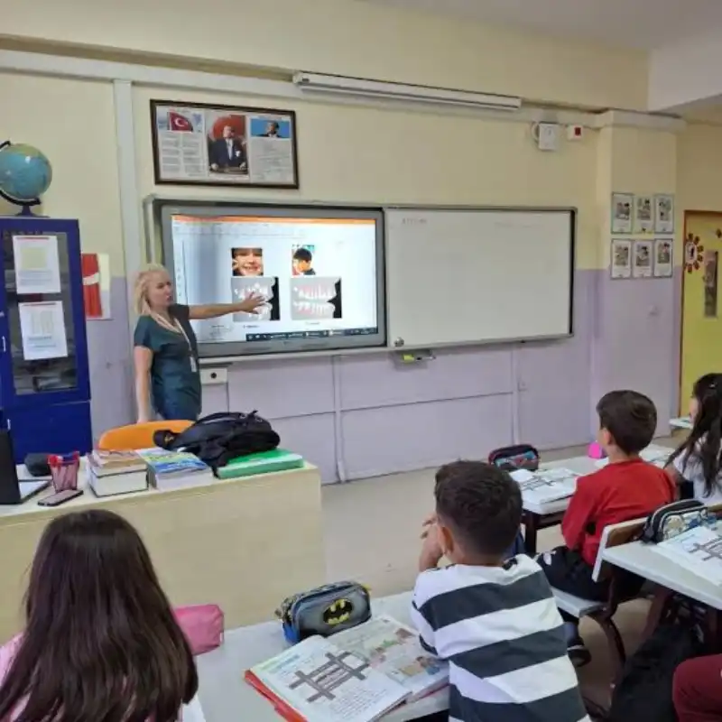 Uz. Diş Hekimi Demet Akbulut - Ağız Ve Diş Sağlığının Önemi