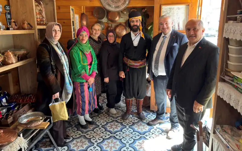 Çayeli Kültür Sokağı'na Anlamlı Ziyaret