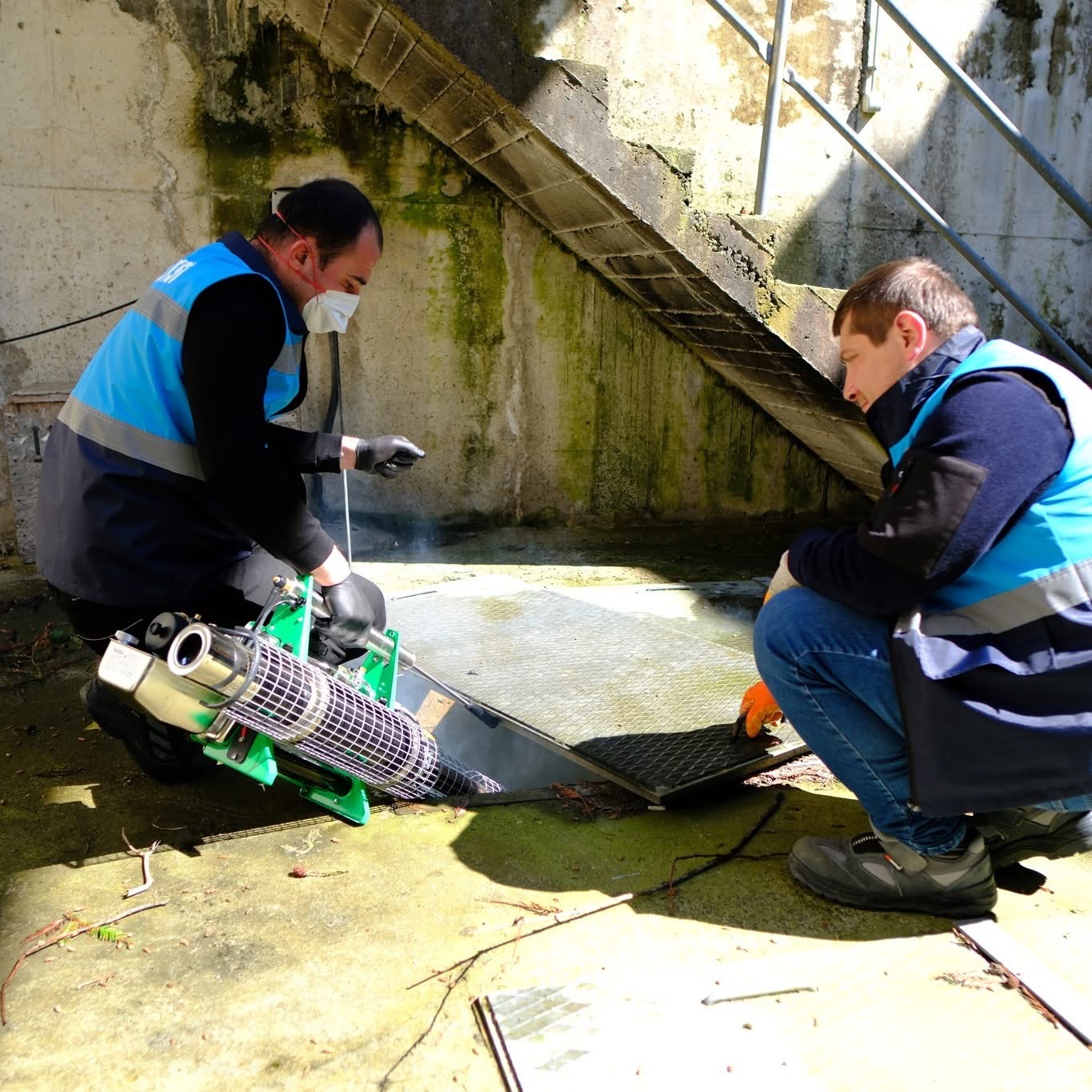 17756218311290907976