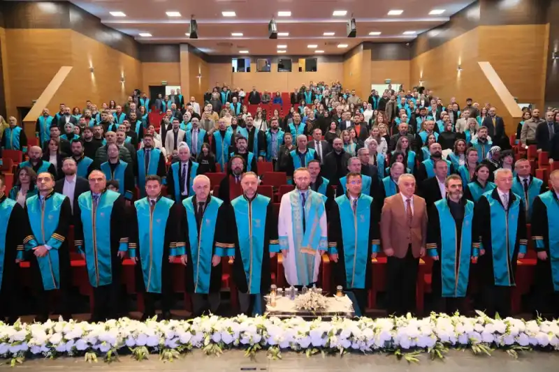 RTEÜ'de Akademik Yükselme ve Performans Ödül Töreni