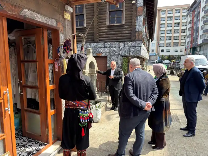 Çayeli Kültür Sokağı'na Anlamlı Ziyaret
