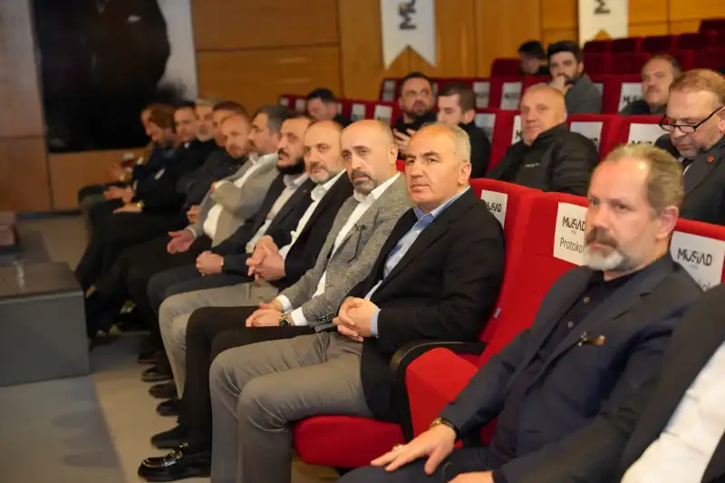 Rize'de “Fırsatlar ve Strateji” Konferansı