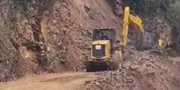 Hemşin’de Heyelan Operatörü Son Anda Kurtuldu: O Anlar Kamerada