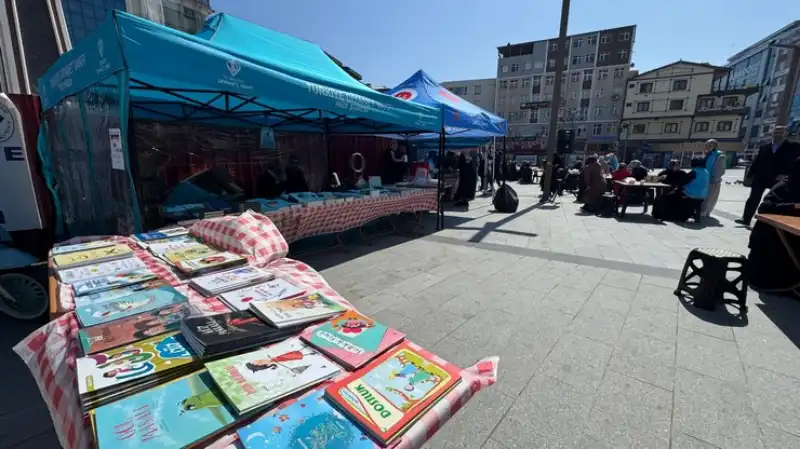 Rize’de “Hayır Çarşısı” ile Yeni Evlenecek Çiftlere Destek