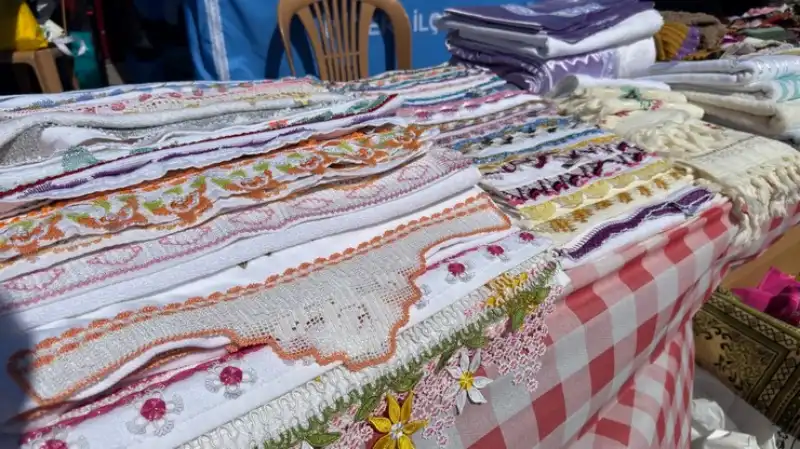 Rize’de “Hayır Çarşısı” ile Yeni Evlenecek Çiftlere Destek