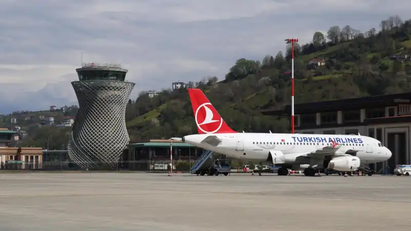 Rize-Artvin Havalimanı 4 Yılda 4,2 Milyon Yolcu Taşıdı