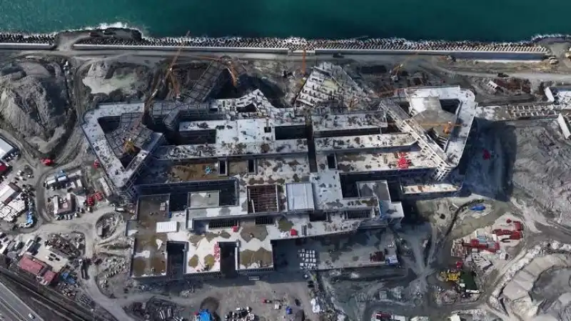 Rize Şehir Hastanesi’nde Çalışmalar Tüm Hızıyla Sürüyor