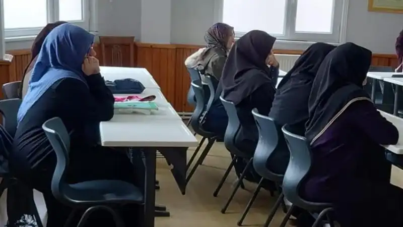 Rize’de “Dijital Dünyada Bilinçli Aile” Seminerleri