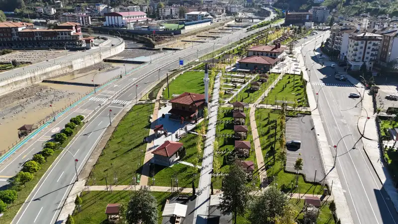 Güneysu Millet Bahçesi Vatadaşları Bekliyor