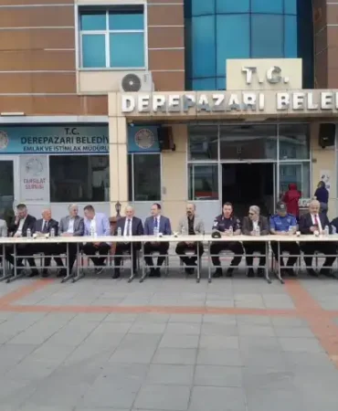 Derepazarı’nda Bayramlaşma Programı