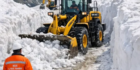 Rize’de Yayla Yollarında Kar Mesaisi Devam Ediyor