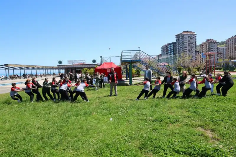 Rize Sahilinde “Sağlık İçin Hareket Et Günü” Etkinliği Düzenlendi
