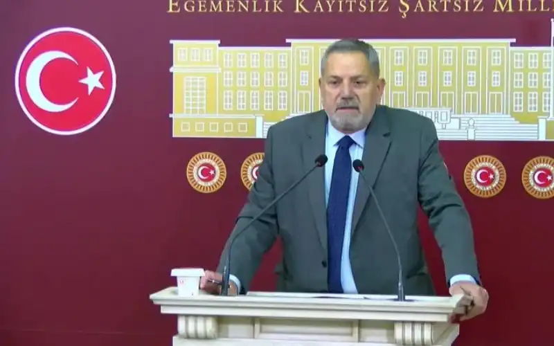 Ocaklı’dan Çay Politikalarına Sert Tepki