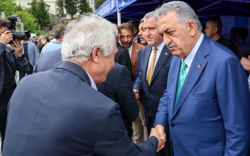 Hayati Yazıcı:Rize-İyidere Lojistik Limanı Bölgeyi Ticaret Üssü Yapacak