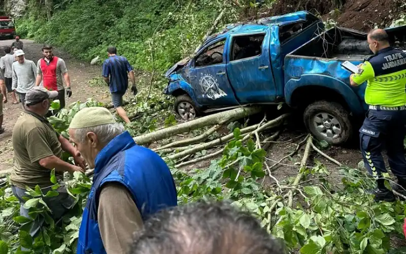 Ardeşen’de Feci Kaza:2 Ölü