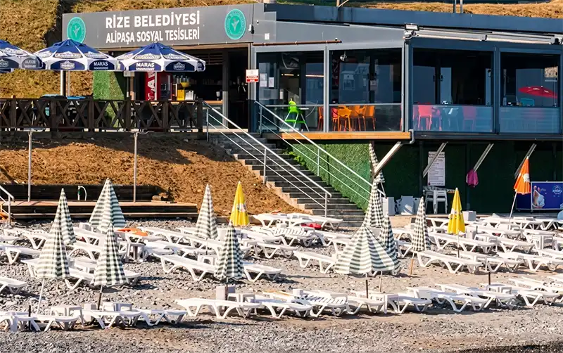 Alipaşa Kadınlar Plajı Kapılarını Açtı